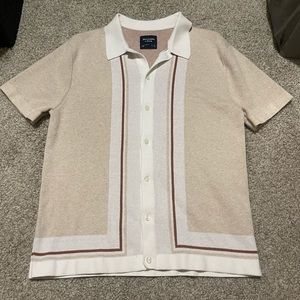 Abercrombie vacay shirt